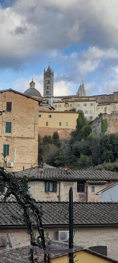 Appartamento a due passi da Piazza del Campo Siena Esterno foto